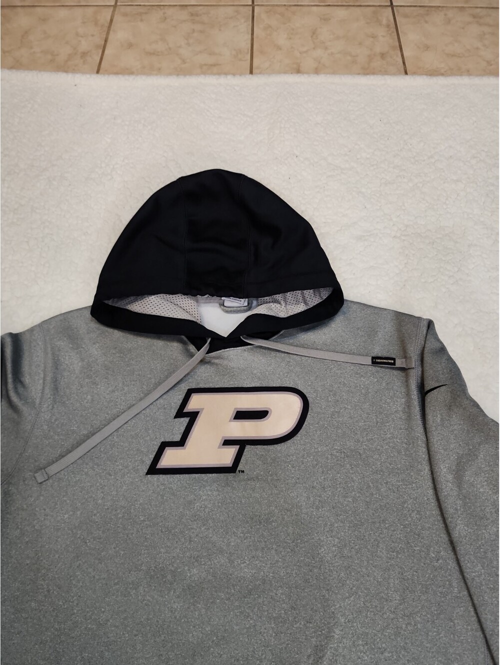 Purdue Boilermakers Nike Hoodie Men L Fleece Pullover Sweatshirt LIMITED USE
